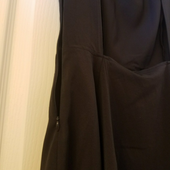 NWT Tobi MockNeck Backless A-line Dress - Picture 8 of 9